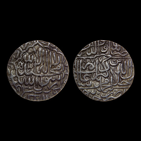 Akbar, Silver Rupee, 11.40gm, Jaunpur Mint, AH 977. with mint name. A. Liddle S2 type . Ve