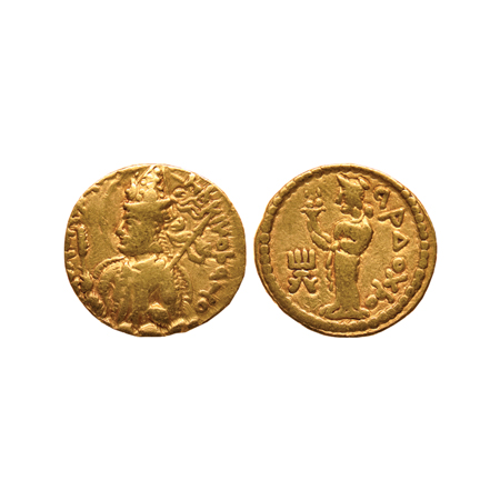 Kushanas, Huvishka (c. 152-192 AD), Gold Dinar, 7.64g, Obv: Half length bust of the king s