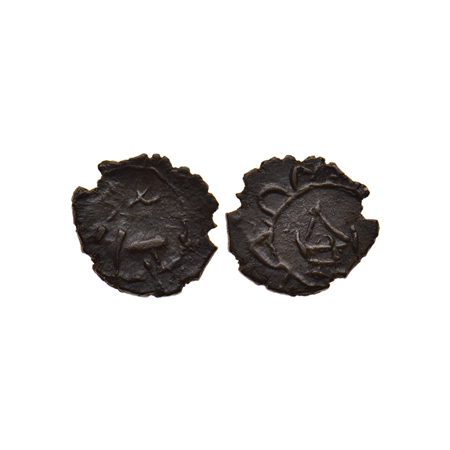 Pallavas of Kanchi, Potin Unit, 0.90gm, Obv: Standing bull facing left, Rev: Depiction of 
