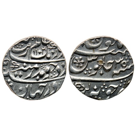 Aurangzeb, Silver Rupee, 11.60gm, Junagadh Mint, AH 1104 / RY 35. KM 300.43. Ornamental ty