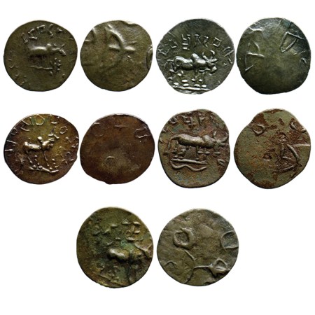Banvasi Region, Potin Unit (5), Obv: Bull facing right below wavy line, crude Brahmi legen