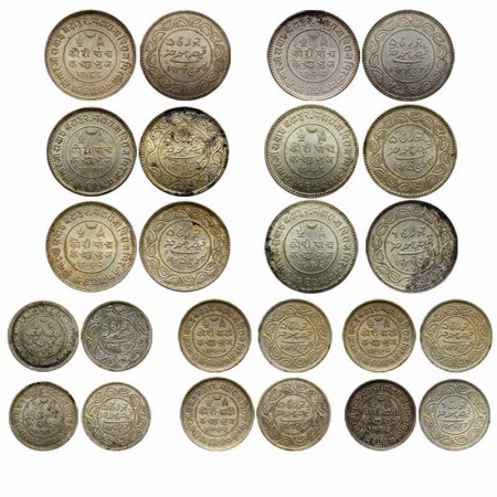 Kutch, Silver 5 Kori & 2 1/2 Kori (12), Khengarji III ( VS 1932-98 / 1875-1942AD), Bhuj Mi