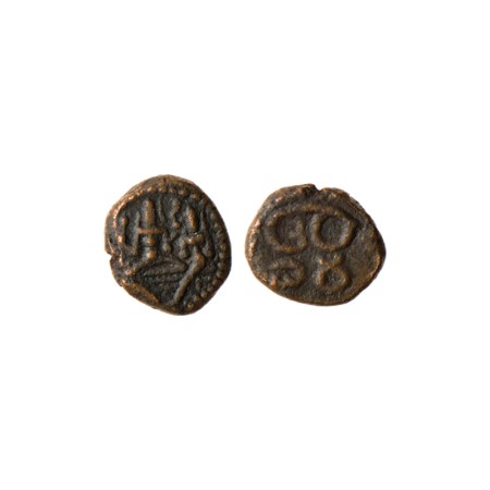Madurai Nayaks, Copper Kasu, 1.55gm, Obv: Siva and Parvati seated on throne, Rev: Tamil le