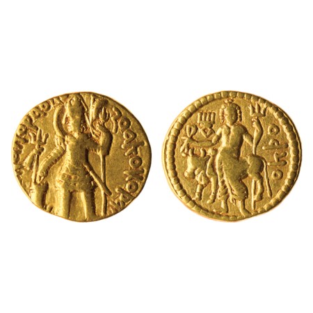 Kushanas, Vasudeva (c. AD 192-225), Gold Dinar, 7.87g, Obv: King nimbate standing left, ho