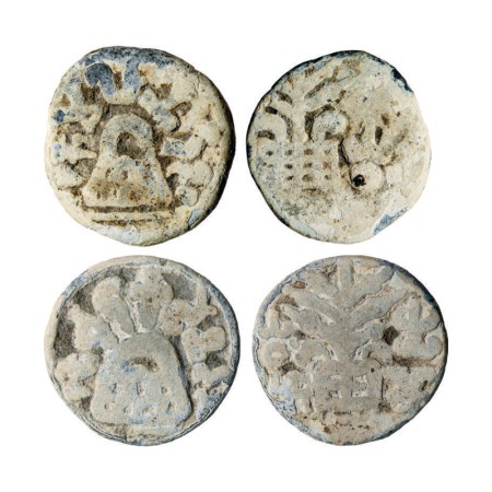 Anandas of Karwar, Mulananda & Chutkulananda, Lead Unit (2), Obv: Eight arched hill around