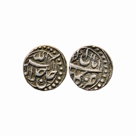 Akbar, Silver ½ Rupee, 5.70gm, Kabul Mint, RY unseen, Ilahi month 'Aban', ornamental with 