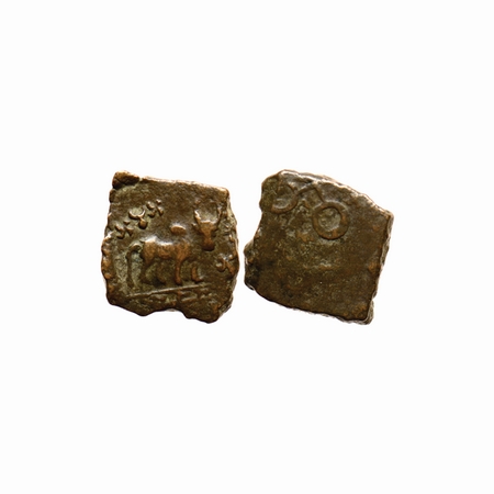 Post-Mauryan, Ujjaini Region, Copper, 3.32gm, Obv: Humped bull walking to right below rive