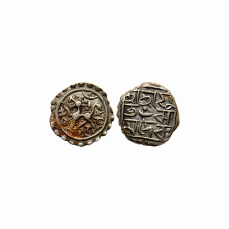 Tripura, Silver ¼ Rupee, 2.08gm, Rama Manikya (1676-1685), Obv: Lion Left with crescent an