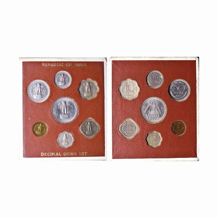 1962, Unc Set, 1 Rupee, 50, 25, 10, 5, 2, 1 Naya Paise (Set of 7 Coins), in red cardboard 