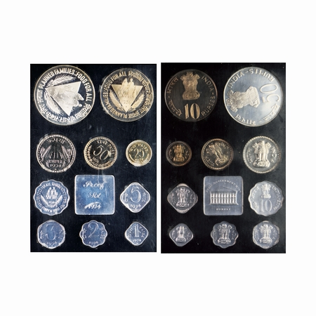 1974, Proof Set, 50,10,1 Rupees, 1,2,3,5,10,25,50 paisa, in acrylic case without box Packi
