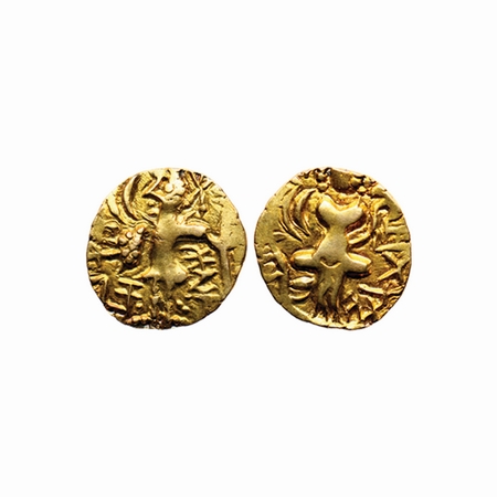 Kidarite Huns, Kidara (365-390 AD), Base Gold Dinar, 7.63gm, Obv: King standing facing, he