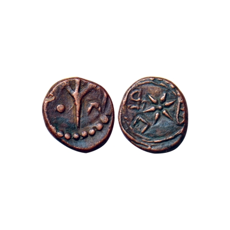 Nayaks of Palani, Copper Kasu, 2.48gm, Obv: Dagger in centre with flanked by sun and moon,