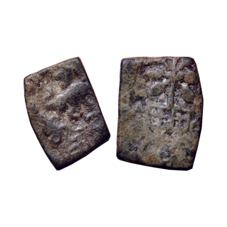 Satavahanas, Sri Satakarni, Nevasa-Paithan Type, Copper Unit, 3.42gm, Obv: Seated lion fac