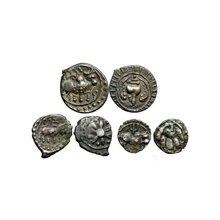 Post-Vakataka, Prakashe Area, Vishnukundin type, Potin Unit (3 Coins), Obv: Humped bull wa
