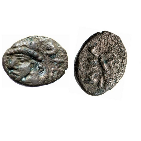 Parthian Kingdom, Mithradates II , Copper Drachma, 3.26gm, Obv: King facing to left, cresc