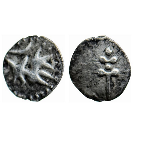 Vijayanagar Kingdom, Silver Tara, 0.05gm, Obv: Crude design of star, Rev: Dagger. Extremel