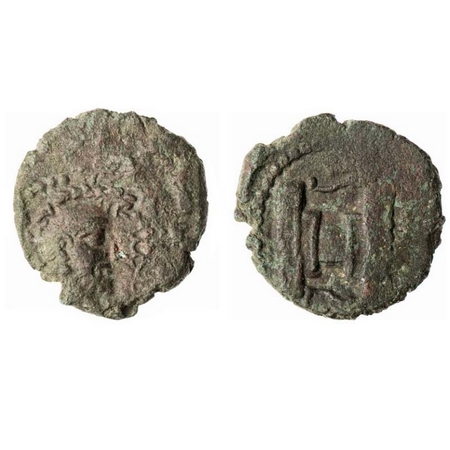 Kushano-Sasanian, Royal Issue, Copper Drachma, 3.27g, Obv: Beared bust of king facing to r
