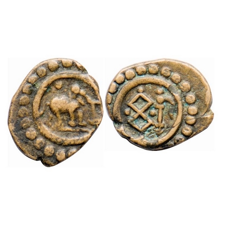 Early Travancore, Copper Thira Cash, 1.00g, Obv: Elephant moving to right, crescent above,