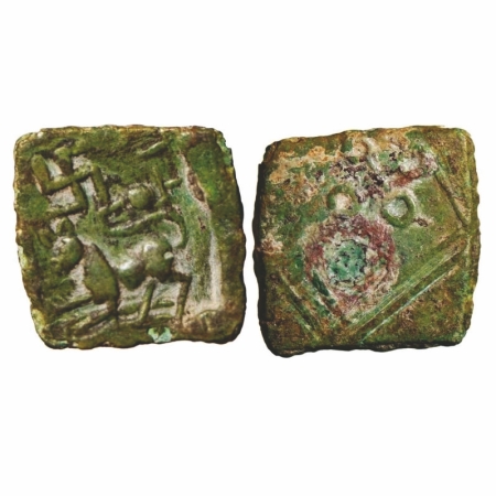 Satavahanas, Sri Satakarni, Nasik Region, Copper, 3.44g, 18.84x19.23mm, Obv: Lion walking 