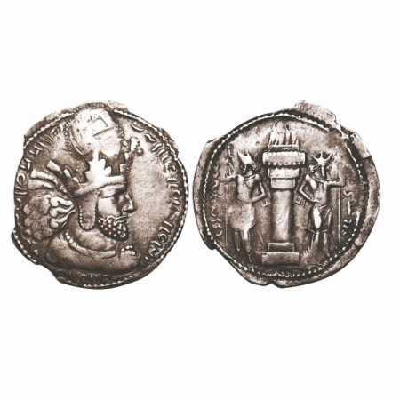 Sassanian Empire, Shapur I (AD 241-272), AR Drachm, 3.70g, 25.68x25.54mm, Obv: Bearded bus