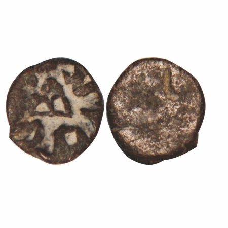 Tripuri, Jabalpur region Bodhi Dynasty Lead coin vashubodhi, 0.35g, 7.40x6.87mm, Obv: Thre