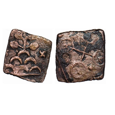 Pre-Satavahana, Vidarbha Region, Copper, 1.71g, 22.02x20.52mm, Obv: Six arched hill above 