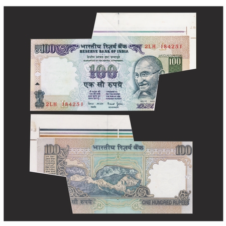 Republic of India, 100 Rupees, Gandhi Series, Error, Paper fold cutting error, signed by B