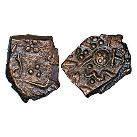 Rampur (Sunt Rampur), Copper ½ Paisa, 3.67g, Obv: Sword with handle and Shield above. Rev: