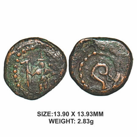 Tanjore Nayakas, 15th century, Copper, 2.83g, Obv: Goddess standing, with a spear in hand,