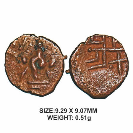 Senji Nayakas series, 16th century, Copper, 0.51g, Obv: Decorated Shanka, Rev: Floral patt