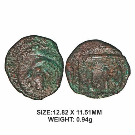 Nawabs of Arkat, 18th century, Copper, 0.94g, Obv: Portait of king, Rev:’ Wala’ within che