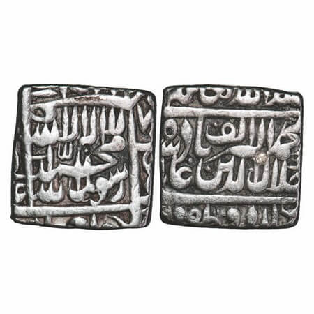 Akbar, Silver Square Rupee, 11.24g, Urdu Zafar Qarin Mint, AH Alf (1000). KM 82.9. Very Fi