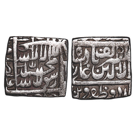 Akbar, Silver Square Rupee, 11.36g, Urdu Zafar Qarin Mint, AH Alf (1000). KM 82.9. About V