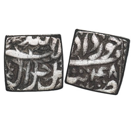 Akbar, Silver Square Rupee, 11.17g, Tatta Mint, Month 'Khurdad', Ilahi 48. KM 88.7. About 