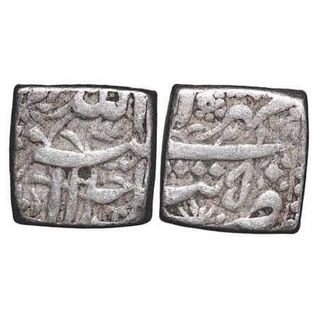 Akbar, Silver Square Rupee, 11.21g, Tatta Mint, Month 'Mihr', Ilahi 50. KM 88.7. About Ver