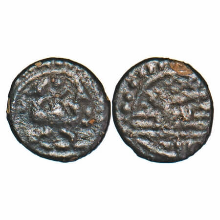 Travancore, Copper, 0.99g, Obv: Padmanabha to left, sanku, & chakra, Rev: Annam to left, s
