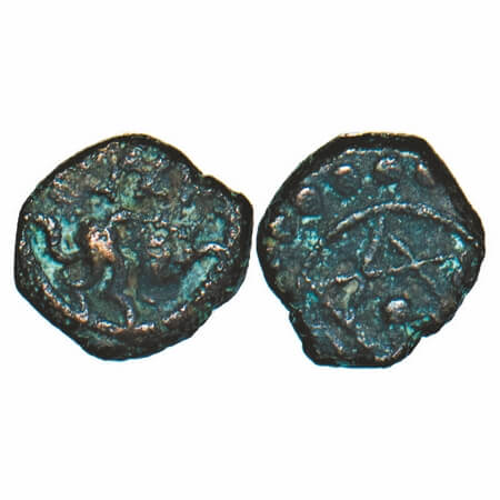 Travancore, Copper, Thiracasu/cash,0.68g, Obv: lion running right (mysore style face but v