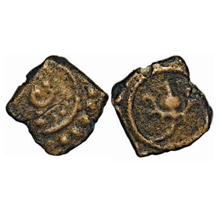 Travancore, Copper Thirai Cash, 0.83g, Obv: flower, Rev: conch. BS 373 type different. Fin