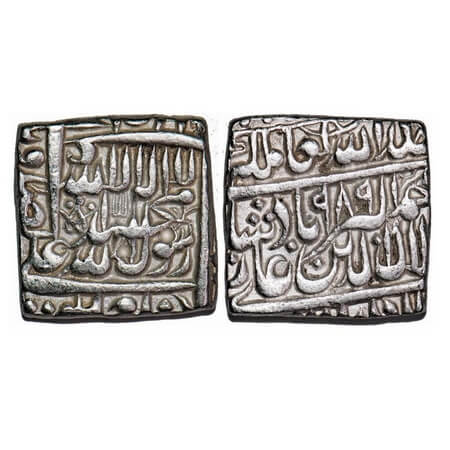Akbar, Silver Square Rupee, 11.34g, Dar us (Sultanat Lahore), AH 989. KM 82.5. Extremely F