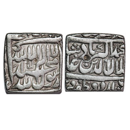 Akbar, Silver Square Rupee, 10.90g, Urdu Zafar Qarin Mint. ND Note : The No Date variety o