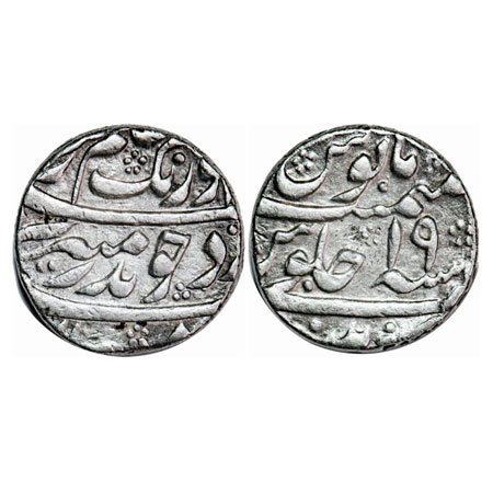 Aurangzeb, Silver Rupee, 11.48g, Patna Mint at bottom, 19 RY. KM 300.71. About Extremely F