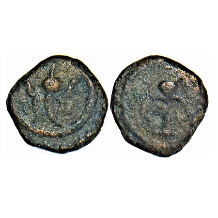 Travancore, Copper. Thiracasu/cash, 0.83g, Obv: weapon, Rev: different type of trident, BS