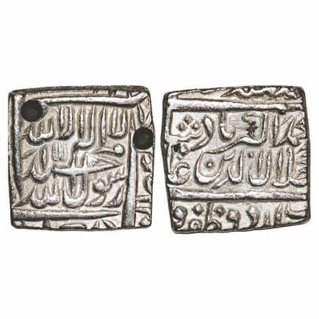 Akbar, Silver Square Rupee, 10.98g, Urdu Zafar Qarin Mint, undated variety without Alif, k