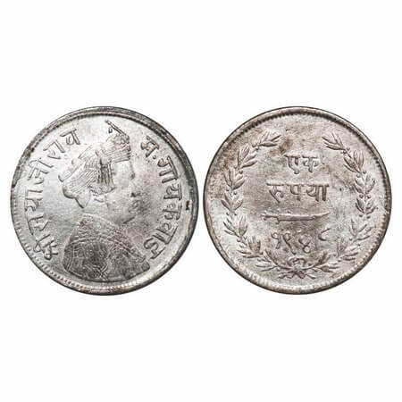 Baroda, Silver Rupee, 11.04g, Sayaji Rao III (AH 1292-1357 / 1875-1938 AD), VS 1948, Mille