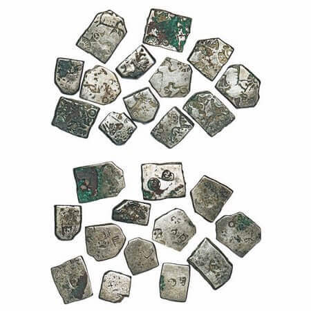 Mauryan Empire, Punch Marked, (c. 4-3 Cen BC), (Lot of 13 coins), Silver Karshapana offere