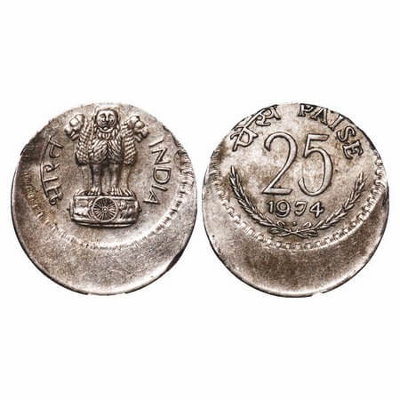 25 Paise, 1974, 2.51g, Copper-Nickel, Bombay Mint. Die shift error, Extremely Fine, Very S