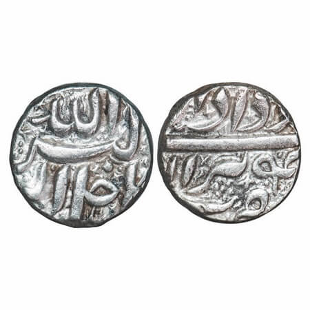 Akbar, Silver Rupee, 11.35g, Berar Mint, Ilahi type, Month 'Khurdad'. KM 93.6. Very Fine+,