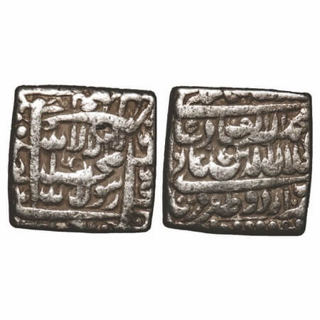 Akbar, Silver Square Rupee, 11.27g, Urdu Zafar Qarin Mint, AH Alf (1000). KM 82.9. Very Fi