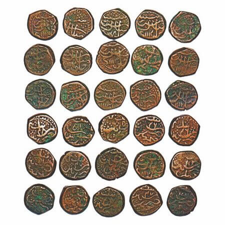 Aurangzeb, Copper Paisa (15 Coins), Macchlipattan Mint, AH 1111/43, 1112/44, 1113/45, 1113