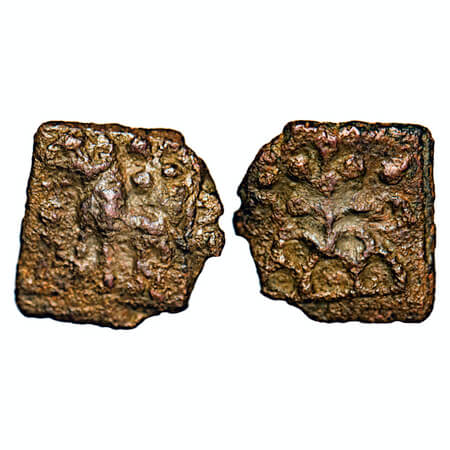 Kaushambi (Vatsa), (c. 200-100 BC), Cast Copper, 1.36g, 12.97x13.15mm, Obv: Lion facing le